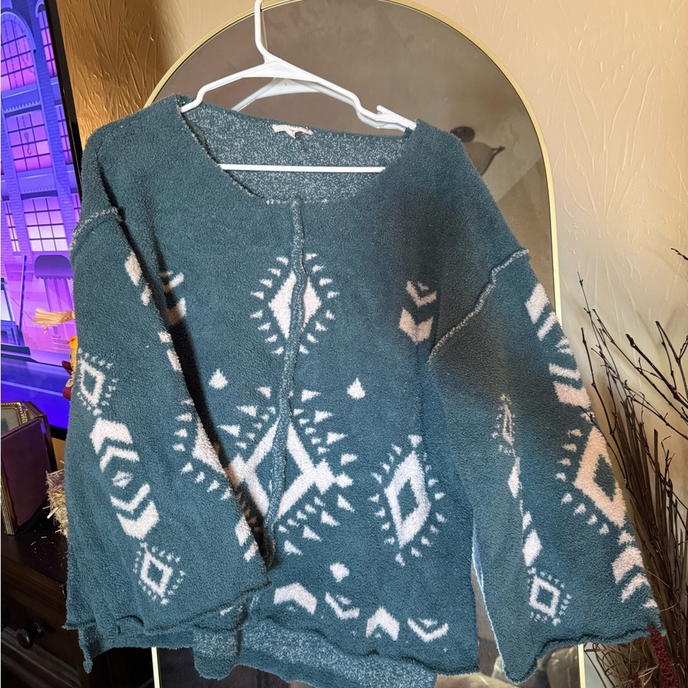 Entro Teal and White Geometric Sweater